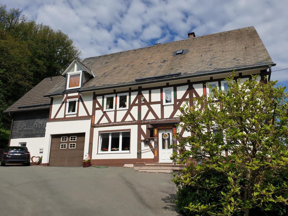 Apartment Augustenhofblick Bad Laasphe Exterior foto